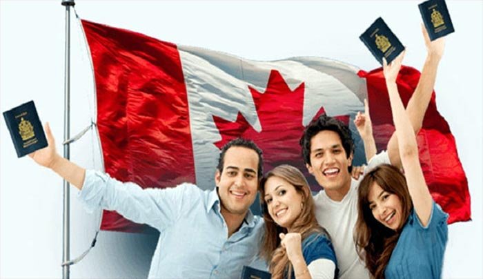 কানাডায় ১০ লাখ মানুষের চাকরির সুযোগ