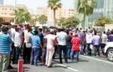 কাতারে মজুরি বিরোধে সংকটে বিদেশি শ্রমিকরা