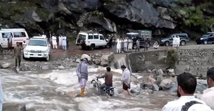 আফগানিস্তানে প্রবল বর্ষণ-বন্যায় নিহত ৩১, নিখোঁজ ১০০