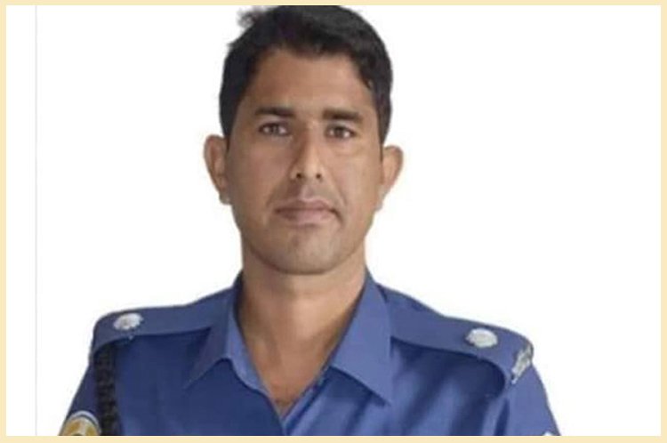 ছাত্রলীগ নেতাদের পেটানোয় অতিরিক্ত পুলিশ সুপার সহ ৫ পুলিশ সদস্যকে বদলী