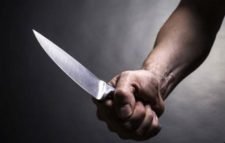 স্ত্রী-শাশুড়িকে কুপিয়ে নিজের গলায় ছুরি