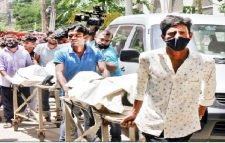 আর কতকাল গাফিলতির মৃত্যু