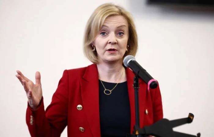 যুক্তরাজ্যের নতুন প্রধানমন্ত্রী লিজ ট্রাস