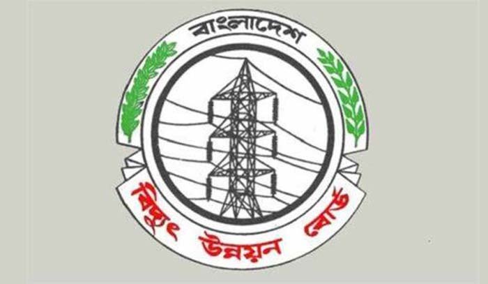 কাষ্টঘরে ম্যাজিস্ট্রেট, বিদ্যুৎ প্রকৌশলী ও পুলিশের উপর হামলা, আটক ১