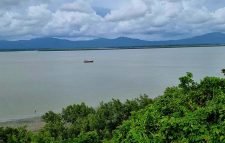 নাইক্ষ্যংছড়ির পর এবার উখিয়া সীমান্তে গোলাগুলি