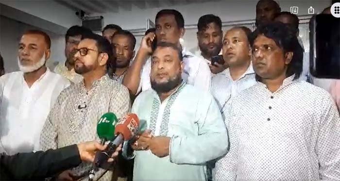 দিনভর দুর্ভোগের পর সিলেটে পরিবহন শ্রমিকদের কর্মবিরতি স্থগিত