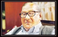 সাবেক তত্ত্বাবধায়ক সরকারের উপদেষ্টা আকবর আলি খান আর নেই