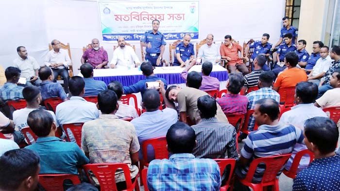 বিশ্বনাথে পূজা উদযাপন পরিষদ নেতাদের সঙ্গে পুলিশের মতবিনিময়