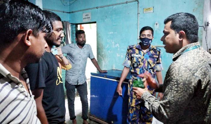 সিলেটে ৩ প্রতিষ্ঠানকে ১ লাখ ৯০ হাজার টাকা জরিমানা