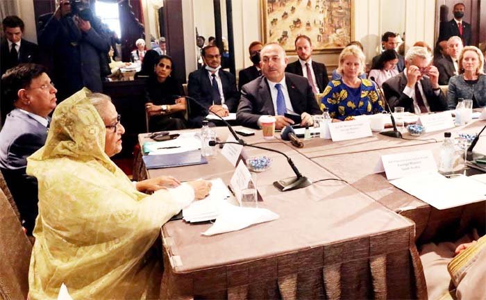 রোহিঙ্গা ইস্যুতে শক্ত পদক্ষেপ নিন: প্রধানমন্ত্রী