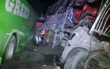 হবিগঞ্জে দুই বাসের মুখোমুখি সংঘর্ষ, আহত অর্ধশতাধিক