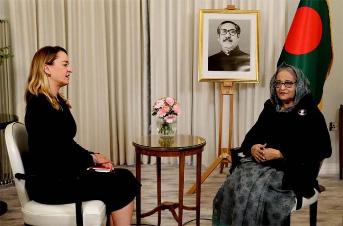 অবাধ, সুষ্ঠু নির্বাচনের জন্য তিনি সংগ্রাম করছেন: বিবিসিকে প্রধানমন্ত্রী