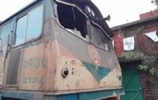 ট্রেনে পাথর নিক্ষেপ, দুই চালক আহত