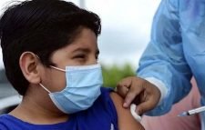 জেলা-উপজেলায় শিশুদের করোনা টিকা দেওয়া হবে আজ