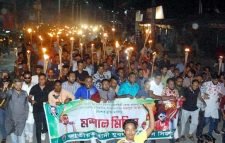 সিলেটে যুবদল-ছাত্রদলের মশাল মিছিল, মকসুদের মুক্তি দাবি