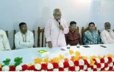 বিশ্বনাথে জেলা পরিষদ চেয়ারম্যান নাসির খানের মতবিনিময়