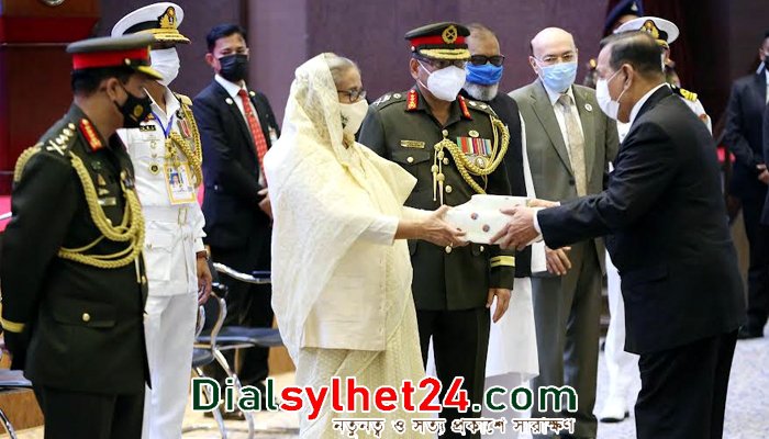 আওয়ামী লীগ মুক্তিযোদ্ধাদের অবদান কখনো ভুলবে না : প্রধানমন্ত্রী