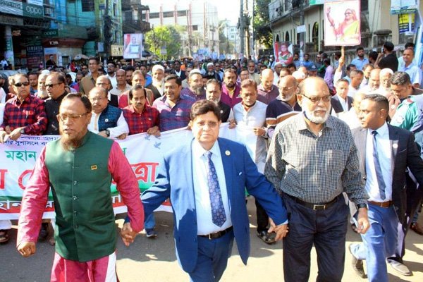 সিলেটে আওয়ামী লীগের বিজয় শোভাযাত্রায় পররাষ্ট্রমন্ত্রী