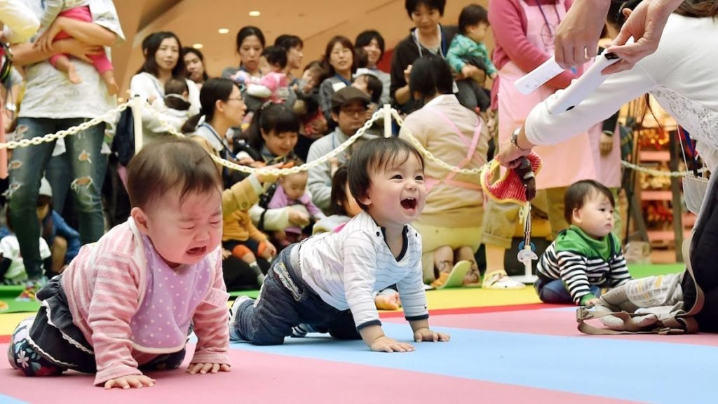 সন্তানের জন্ম দিলেই বাবা-মা পাবেন প্রায় ৪ লাখ টাকা