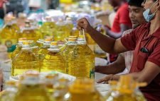 লিটারপ্রতি ৫ টাকা কমলো সয়াবিন তেলের দাম