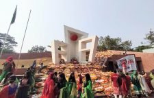 বিজয় উল্লাসে মেতেছে সিলেট