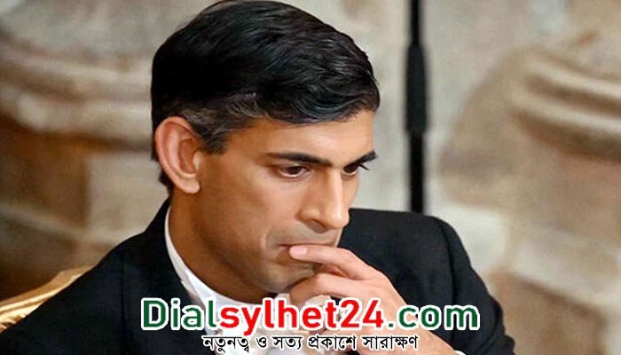 সিট বেল্ট না পরে গাড়িতে চড়ায় ঋষি সুনাককে শাস্তির নোটিশ