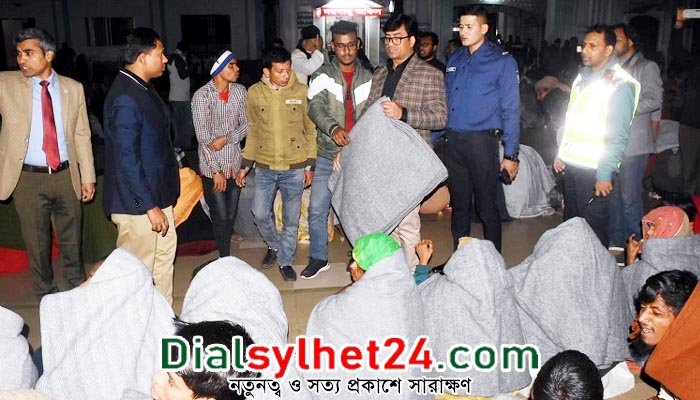 সিলেট জেলা প্রশাসনের কম্বল বিতরণ