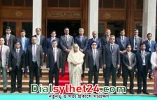 শুধু প্রয়োজনীয় প্রকল্প গ্রহণ করুন