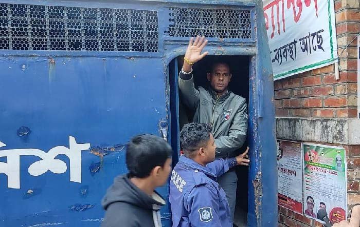 ধর্ম অবমাননা মামলায় হিন্দু মহাজোট সাংগঠনিক সম্পাদক রাকেশ রায়ের ৭ বছরের কারাদন্ড