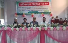 মৌলভীবাজার সরকারি উচ্চ বিদ্যালয়ের নবীন ছাত্রদের বরণ