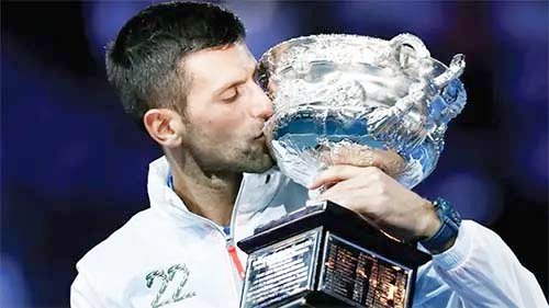 নাদালের রেকর্ড ছুঁলেন ‘অজেয়’ জকোভিচ