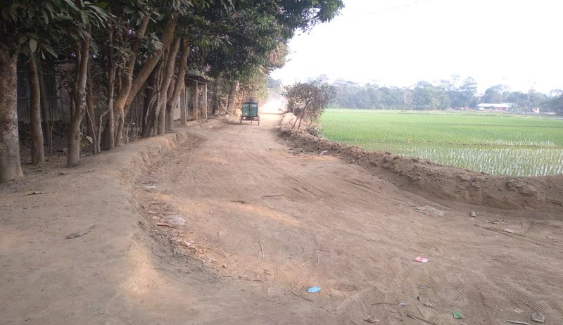 রাস্তা এইচবিবিকরণ কাজের মেয়াদ ৭ মাস আগে শেষ, কাজ হয়নি ৫ ভাগও