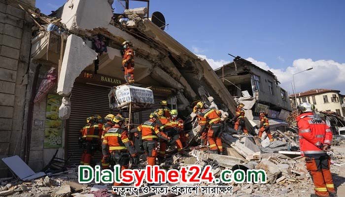 উদ্ধার অভিযান শেষ করছে তুরস্ক, নিখোঁজ এখনও বহু