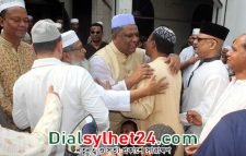 লাউয়াইয়ে জুমা শেষে দোয়া চাইলেন আনোয়ারুজ্জামান