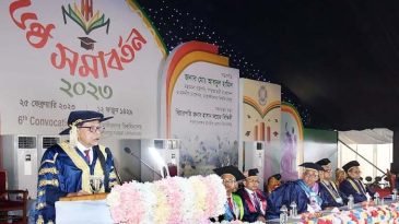 সরকারি চাকরিজীবীরা গাড়ি-বাড়ির চিন্তায় বিভোর: রাষ্ট্রপতি