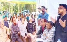 বিএনপি’র কর্মসূচীর বিপরীতে আওয়ামীলীগ পাল্টা কর্মসূচী দিয়েও জনগণকে আকৃষ্ট করতে পারছে না