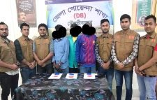 ডিবি ও কুলাউড়া থানার পৃথক অভিযানে ৮০০ পিস ইয়াবা উদ্ধার, আটক ৪