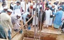 দারুল হাদিস মাদ্রাসায় শামছুল হক ভবনের ভিত্তিপ্রস্তর