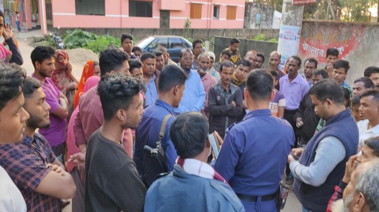 কুলাউড়ায় ঋণ দেওয়ার কথা বলে  “নোভা ফাউন্ডেশন” নামে একটি ভূয়া এনজিও  প্রতিষ্ঠান 