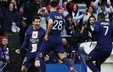 প্যারিসে ৭ গোলের থ্রিলারে ‘মেসি ম্যাজিক’