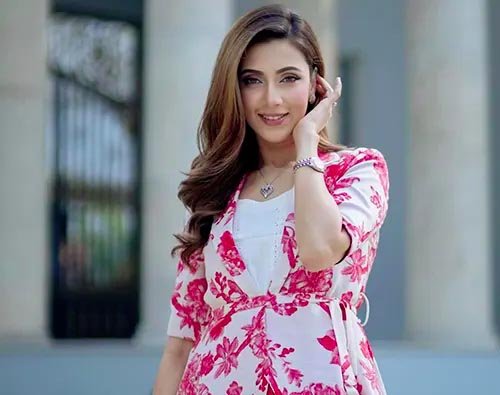 ‘ইয়াসমিন’ হয়ে আসছেন মিম