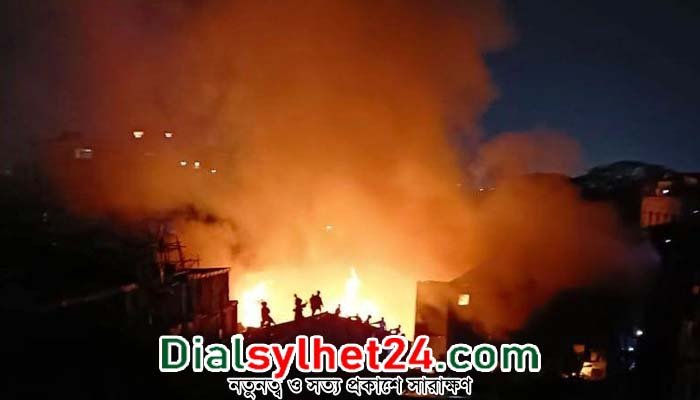 তেজগাঁও বস্তির আগুন নিয়ন্ত্রণে