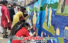 ছবি এঁকে নদীর দখল-দূষণের প্রতিবাদ