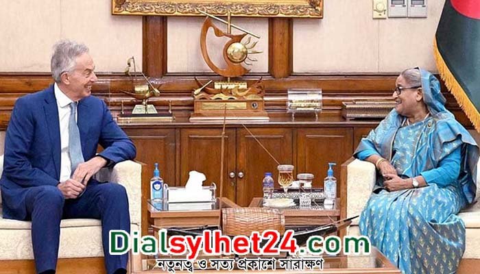 প্রধানমন্ত্রীর সঙ্গে বৈঠক করেছেন সাবেক ব্রিটিশ প্রধানমন্ত্রী টনি ব্লেয়ার