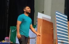 মৌলভীবাজারে শুরু হলো ৩ দিনের নাট্যোৎসব