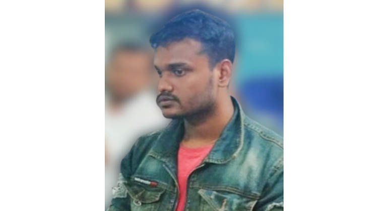 স্কুলে ঢুকে ইভটিজিং করায় যুবকের কারাদণ্ড