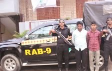 র‌্যাব-৯ এর অভিযানে চাঞ্চল্যকর টমটম চালক হত্যা মামলার আসামী গ্রেফতার