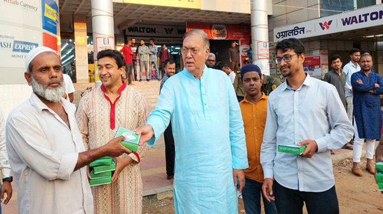 শ্রীমঙ্গল উপজেলা প্রশাসনের ইফতার বিতরণ কার্যক্রমের প্রশংসা উপজেলা জুড়ে