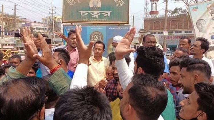 জুড়ীতে একই স্থানে বন্যপ্রাণী সংরক্ষণ টিম ও আওয়ামী লীগের কর্মসূচী