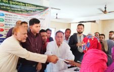 ‘ওভারসিজ অ্যাসোসিয়েশন অব ভূকশিমইল’র অর্থ বিতরণ